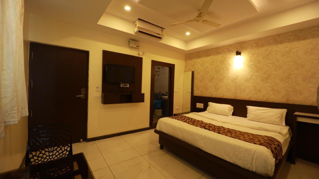 Silver Suite Chikmagalūr Exterior foto